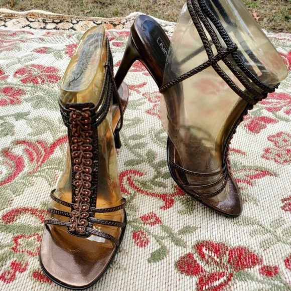 Gladiator strappy heels EUC - Picture 1 of 9